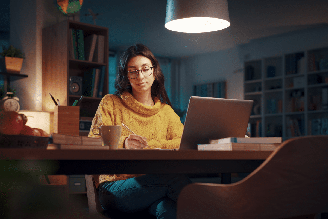 Trocar horas de descanso por mais tempo de estudo pode prejudicar a retenção do conteúdo