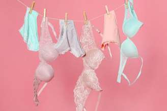 roupas íntimas.
