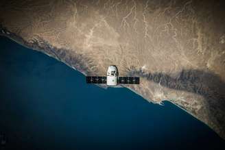 Elon Musk quer resolver o problema energético da IA ​​no espaço. O preço a pagar é perder a capacidade de ver as estrelas.