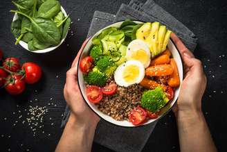 Nova orientação reforça que a alimentação saudável protege o coração