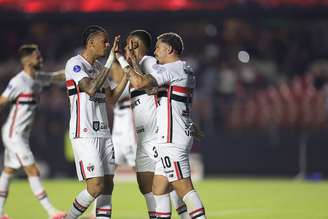 São Paulo elimina Bolívar.