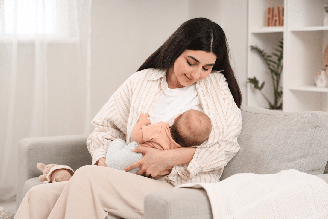 A alimentação da mãe durante a amamentação merece atenção para atender às necessidades do organismo e contribuir para a saúde do bebê