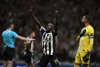 Jogadores do Galo festejam classificação pela Sul-Americana 
