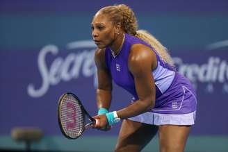  Serena Williams, dos Estados Unidos, durante o Aberto de Cincinnati no Lindner Family Tennis Center em 17 de agosto de 2026 em Mason, Ohio.