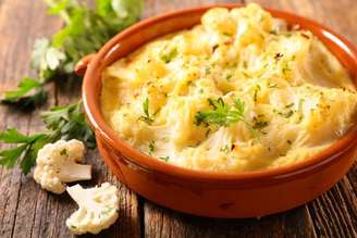 Couve-flor gratinada na airfryer.