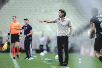 Eduardo Domínguez no comando do Atlético-MG 