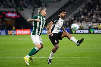 O Corinthians vence sem sofrer gols em Curitiba?