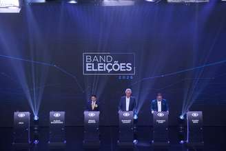 Augusto Cury (Avante), Renan Santos (Missão) e Ronaldo Caiado (PSD), candidatos à Presidência da República nas eleições 2026, participam do primeiro debate promovido pela TV Band em parceria com o Estadão