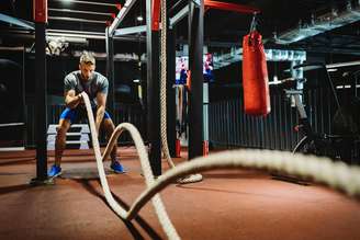 Qual o equilíbrio entre exercícios de cardio e de força?