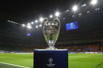 Troféu da Champions League. 