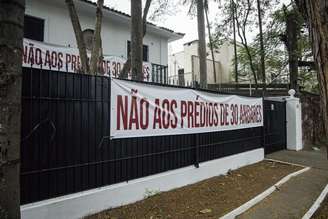 Protesto de moradores da Cidade Jardim contra a mudança no zoneamento.