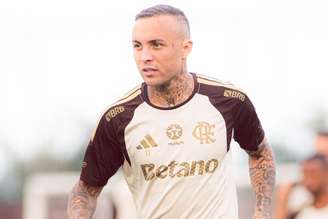 Cebolinha em treino do Flamengo