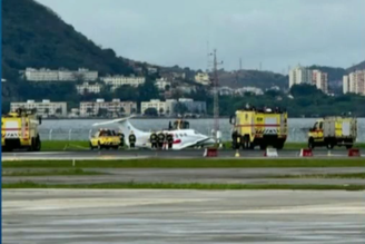 Avião saiu da pista no Aeroporto Santos Dumont nesta quinta-feira, 27, durante pouso; não há registros de feridos