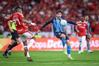 Villasanti no Gre-Nal 453 (FOTO: LUCAS UEBEL/GRÊMIO FBPA)