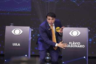 Dias Toffoli apontou que perfis irregulares divulgaram conteúdos favoráveis ao candidato