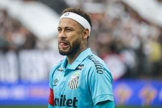 ‘Não somos mais uma potência do futebol brasileiro’, admite Neymar ao avaliar força do Santos.