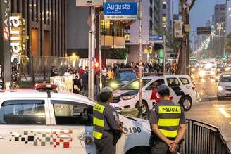 BRASÍLIA — A Câmara dos Deputados aprovou, nesta terça-feira, 1, um projeto que facilita o acesso à aposentadoria integral para policiais e bombeiros militares. A proposta foi apresentada ainda em 2023 e foi resgatada agora no meio da campanha eleitoral.