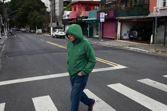 Registro de dia frio na cidade de São Paulo.