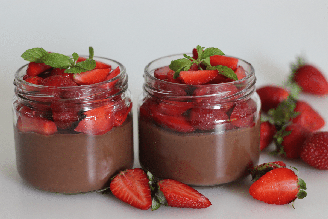 Morango com creme de chocolate