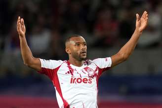 Ayoub El Kaabi pelo Olympiacos 