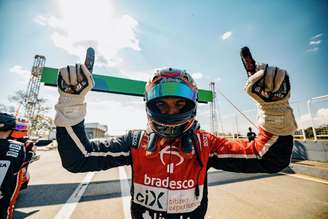 Na temporada de estreia, Léo Reis vence pela segunda vez na Bradesco Stock Pro Series