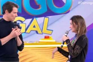 Celso Portiolli e Gabriella no Domingo Legal