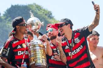 Flamengo foi campeão da Libertadores em 2025. Time também venceu o Brasileirão, Carioca e Supercopa Rei.