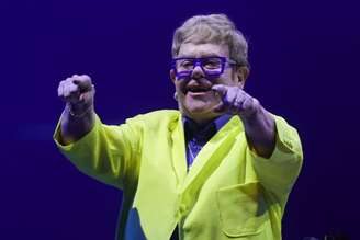 Imprensa repercute show de Elton John no Rock in Rio.