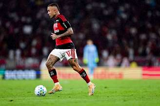 Cebolinha manifestou no primeiro semestre o desejo de deixar o Flamengo –