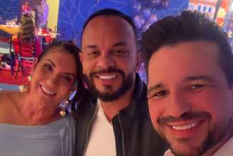Margareth, padre Marcos e Danilo Sanfoneiro