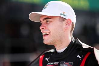 Laurin Heinrich após vencer as 24 Horas de Daytona