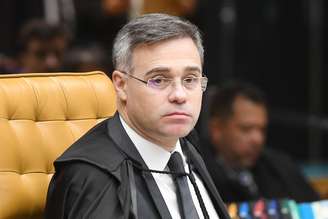Mendonça negou pedido para que mulher que estava com homem de confiança de Vorcaro, o Sicário, viajasse ao exterior