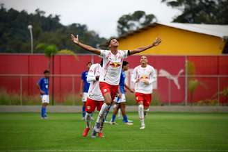 João Lucas, jogador do time sub-17 do Red Bull Bragantino. 