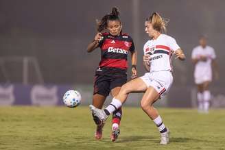 Flamengo e São Paulo pela semifinal do Brasileirão Feminino. 