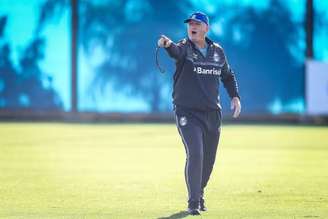 Antes da chegada de Renato, Felipão deve ser o técnico contra o Botafogo –