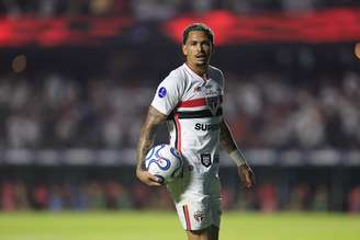 Luciano marcou gol pelo São Paulo contra o Bolívar, na Sul-Americana