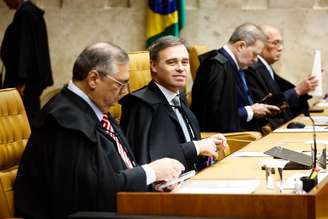 Flávio Dino, André Mendonça, Dias Toffoli e Gilmar Mendes em sessão do STF