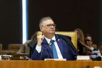 Ministro Flávio Dino no Plenário do STF nesta terça-feira, 5; ministro pediu vista e provocou indefinição em questão de ordem levantada antes da análise do caso