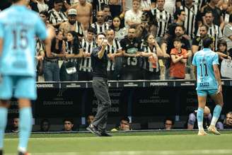 Eduardo Domínguez durante Atlético x Santos –