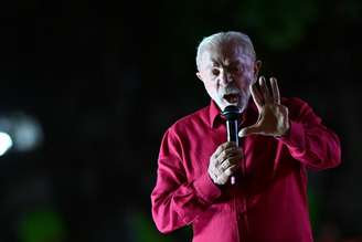 Presidente Lula participa de comício em Ceilândia, no Distrito Federal