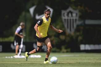 Gustavo Scarpa em treino pelo Atlético-MG 