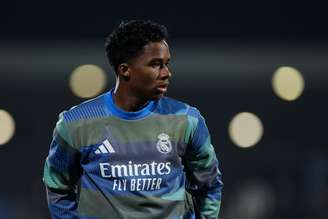 Endrick durante aquecimento, pelo Real Madrid, antes de jogo contra o CF Talavera, pela Copa do Rei da temporada 2025/26 - 