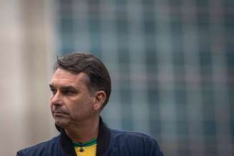 Flávio afirmou que Lula age de forma 'oportunista' ao apresentar uma solução para um problema que, segundo ele, o próprio governo criou