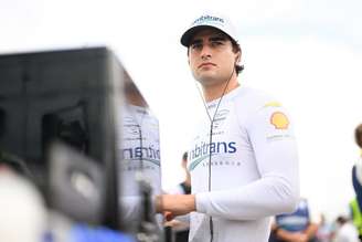 Caio Collet estreia na Bradesco Stock Pro Series com Felipe Massa em Brasília
