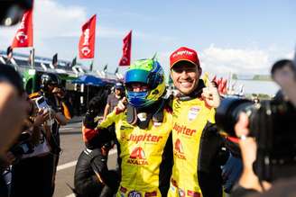 Gabriel Casagrande e Gabriel Robe conquistam pole da corrida de endurance da Bradesco Stock Pro Series em Brasília