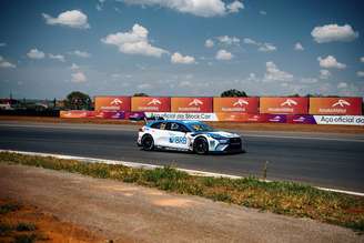 Elias e Petecof são a dupla mais veloz na Bradesco Stock Car em Brasília