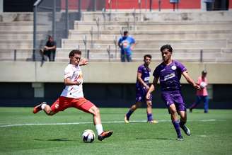 Pedro Barboza, jogador do time sub-17 do Red Bull Bragantino. 