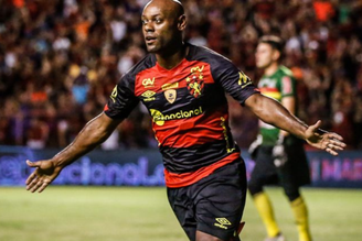 Vagner Love defendeu o Sport em 2024 e teve ano artilheiro no Leão 
