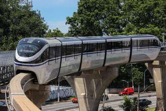 A Linha 17-Ouro passou a ligar o Aeroporto de Congonhas à rede de transporte sobre trilhos