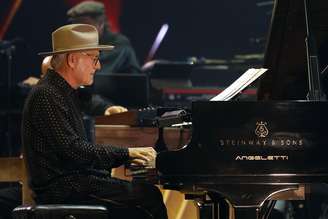 Ludovico Einaudi durante apresentação em Pamplona